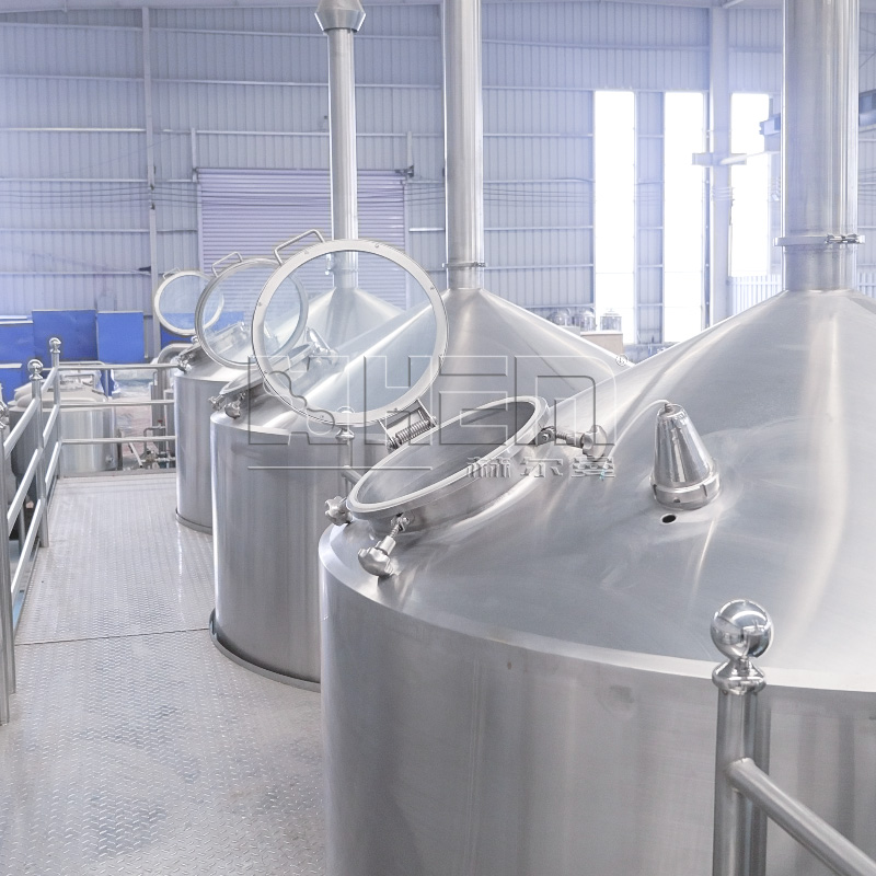 年產10萬噸啤酒設備 大型啤酒設備生產廠家!